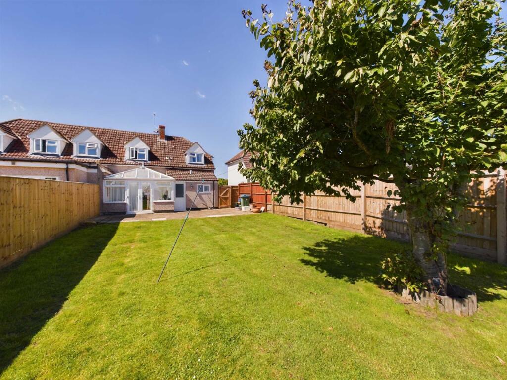 Main image of property: Stanbridge Road, Haddenham