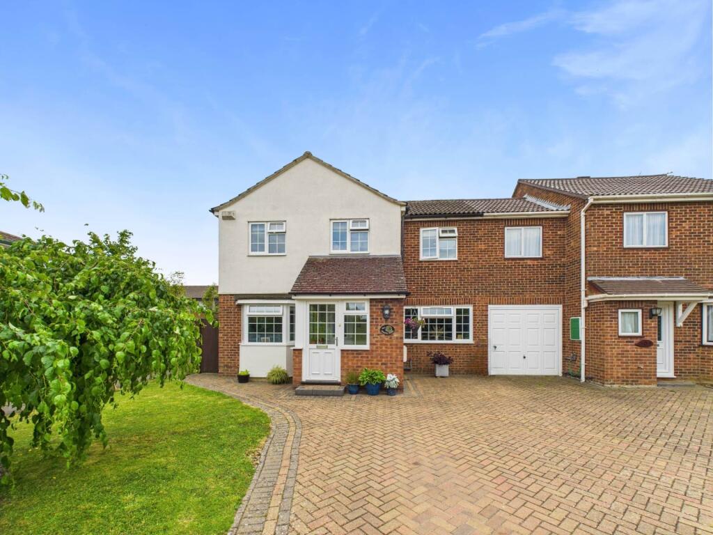 Main image of property: Thame Road