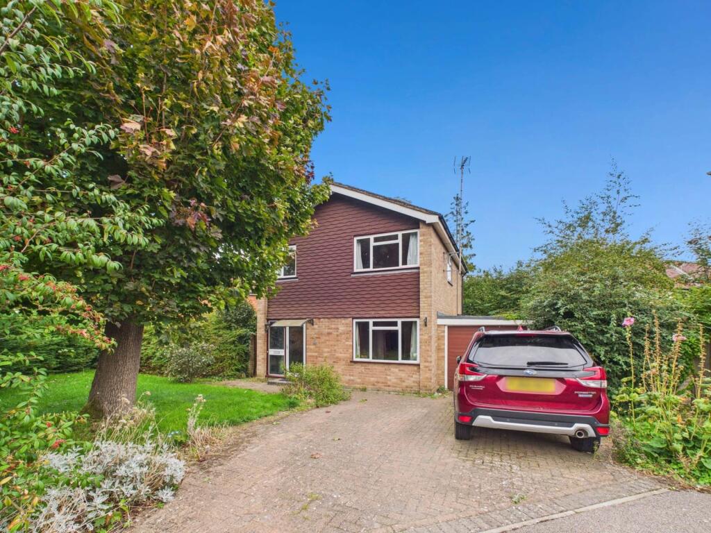 Main image of property: Long Furlong, Haddenham