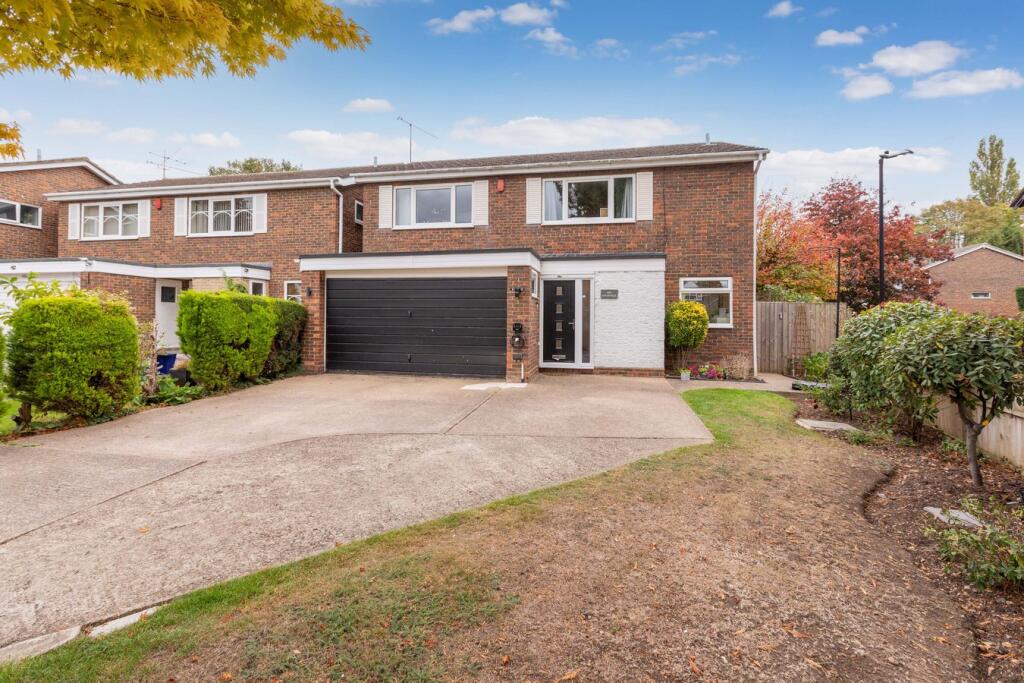 Main image of property: Ray Park Avenue, Maidenhead, SL6
