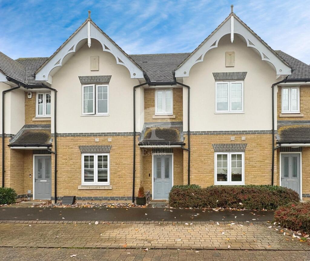 Main image of property: Simpson Close, Maidenhead, SL6