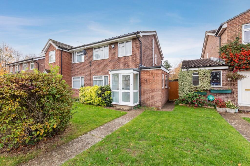 Main image of property: Lowbrook Drive, Maidenhead, SL6