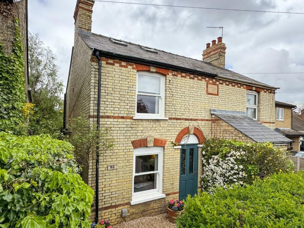 3 bedroom semidetached house for sale in Lambs Lane, Cottenham