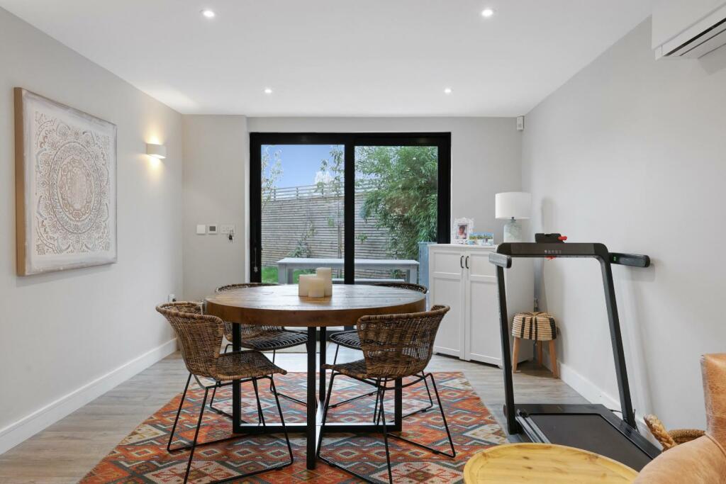 Additional property image - Park Lane, Dry Drayton, Cambridge
