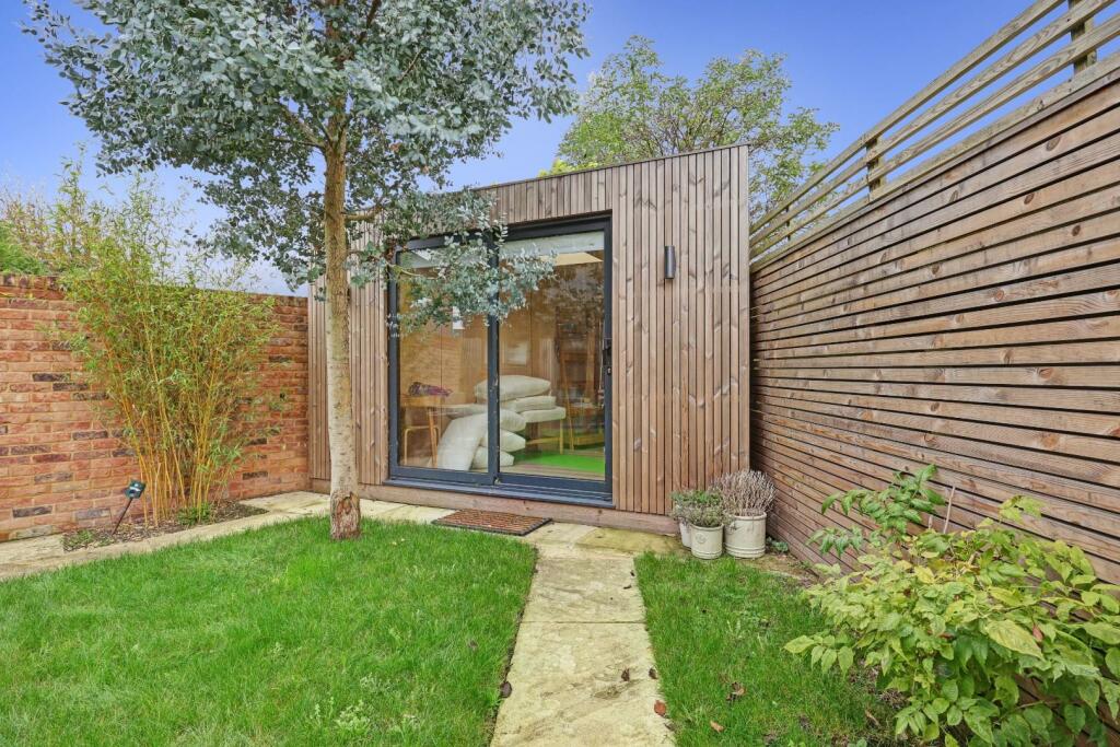 Additional property image - Park Lane, Dry Drayton, Cambridge