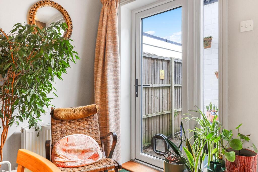 Additional property image - Kingsway, Histon, Cambridge
