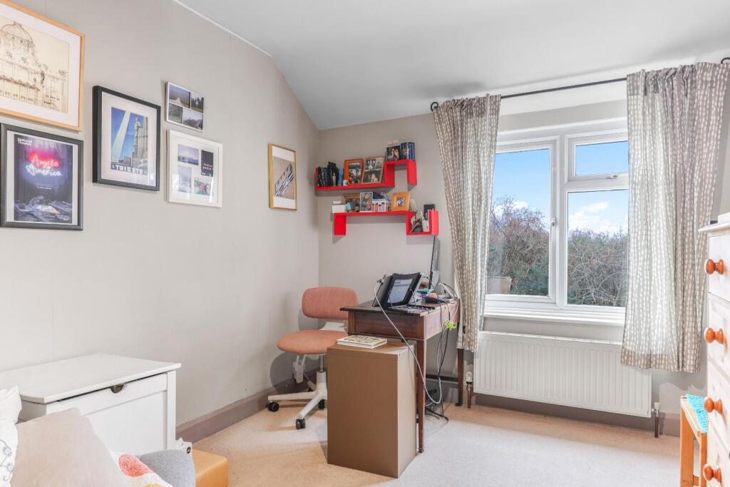 Additional property image - Kingsway, Histon, Cambridge