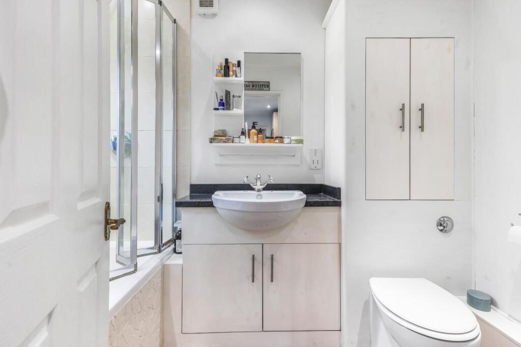 Additional property image - Kingsway, Histon, Cambridge
