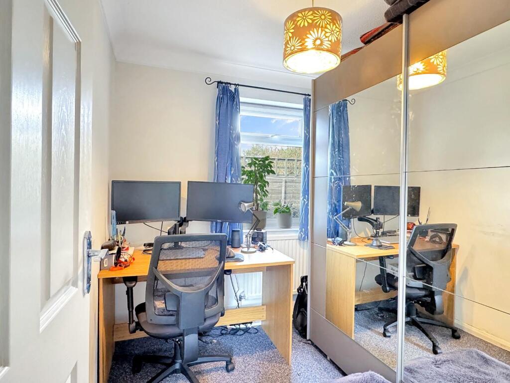 Additional property image - Youngman Avenue, Histon, Cambridge