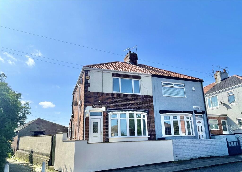 2 bedroom semidetached house for sale in Belford Street, Horden