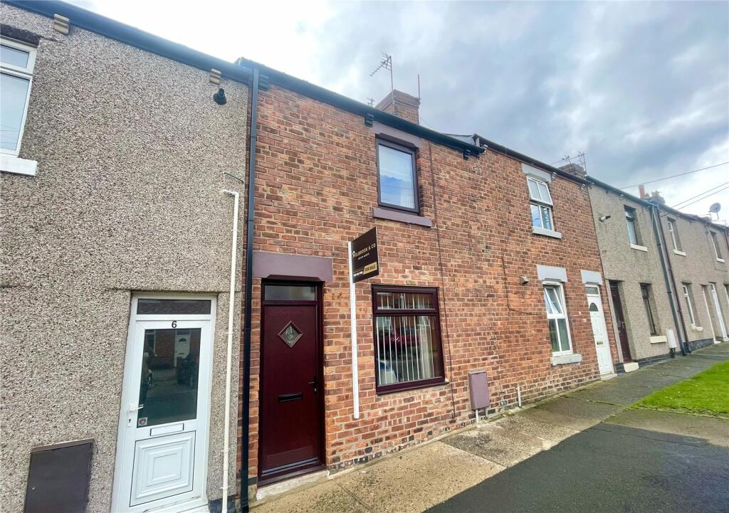 2 bedroom terraced house for sale in Bourne Street, Easington, County