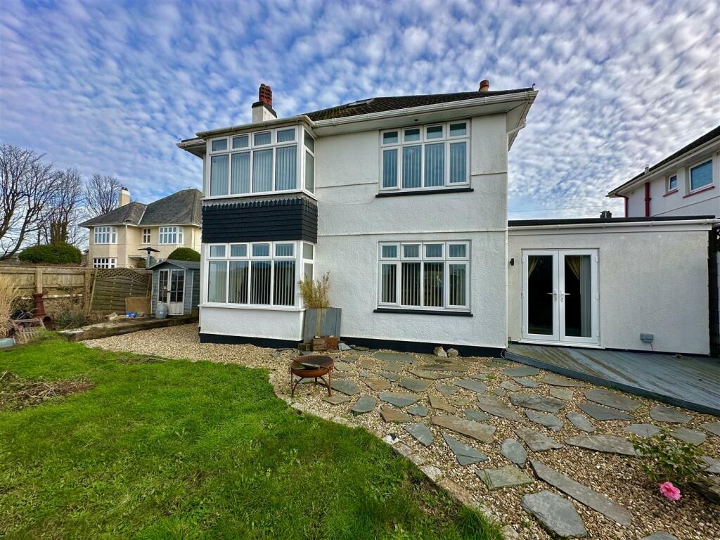 4 bedroom detached house for sale in Great Berry Road, Plymouth, PL6