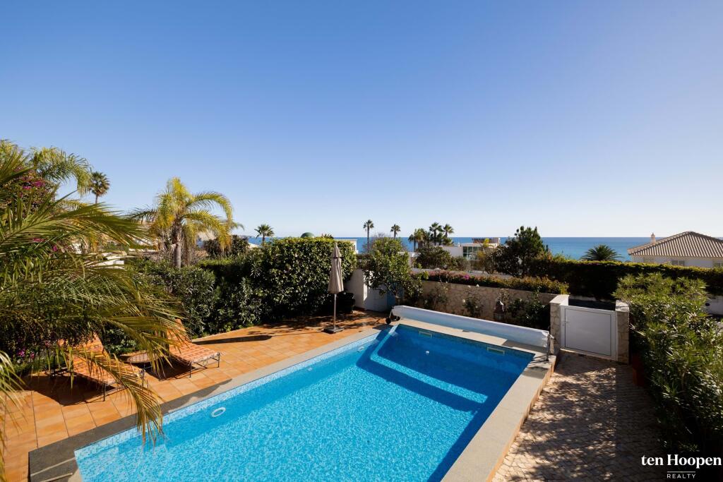 Main image of property: Algarve, Praia da Luz