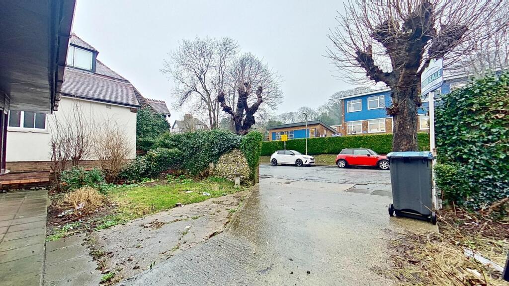 Additional image 5 of 10a Castle Avenue, Dover