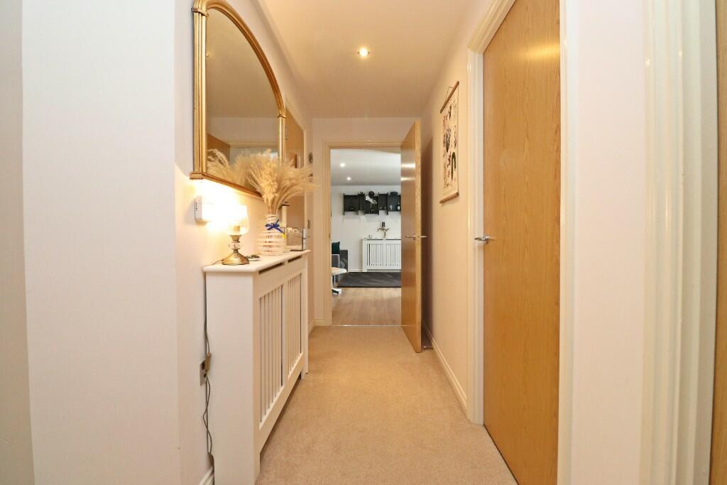 Additional property image - Brighton Road, Shoreham-By-Sea, West Sussex, BN43 6DH