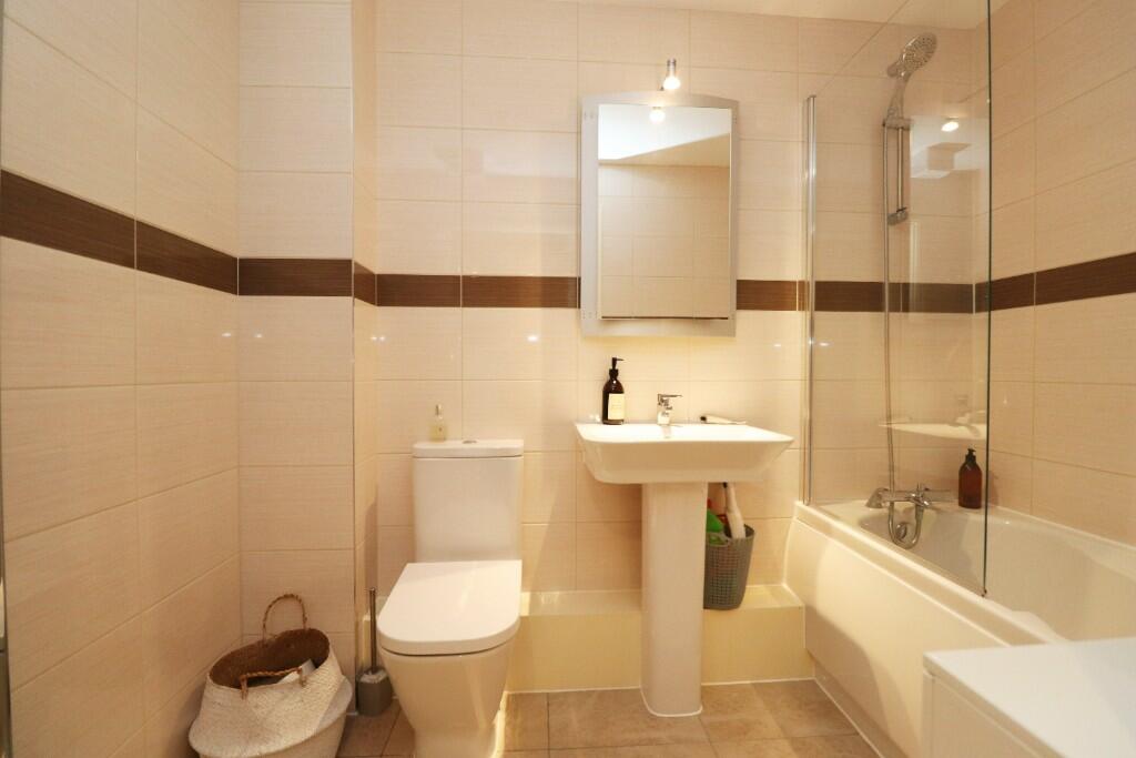 Additional property image - Brighton Road, Shoreham-By-Sea, West Sussex, BN43 6DH