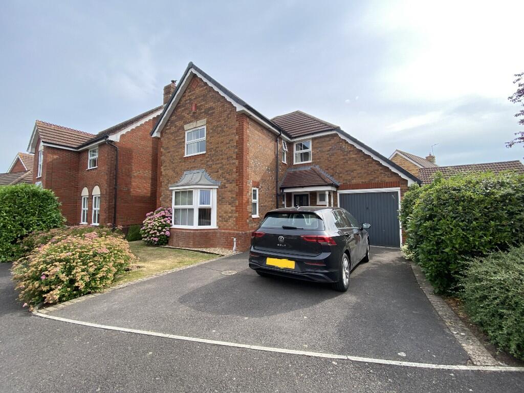 Main image of property: Longs View, Charfield, GL12