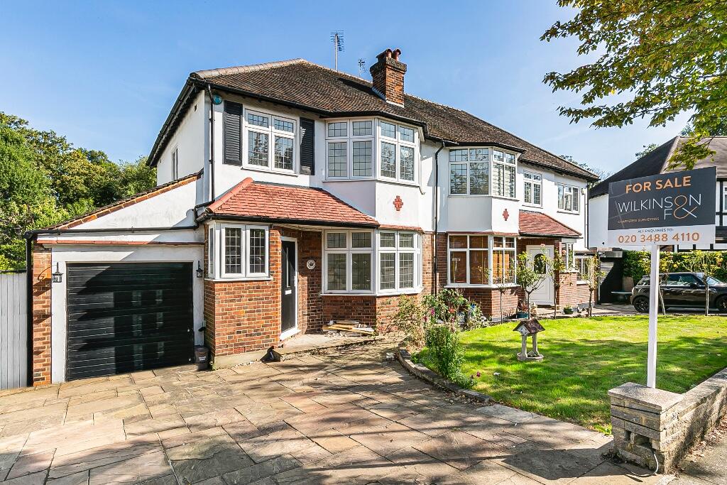 3 bedroom semi-detached house for sale in Dinsdale Gardens, Barnet ...