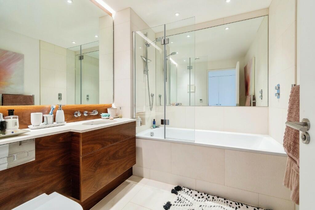 Additional property image - Lansdown Square East, Bath, Somerset, BA1