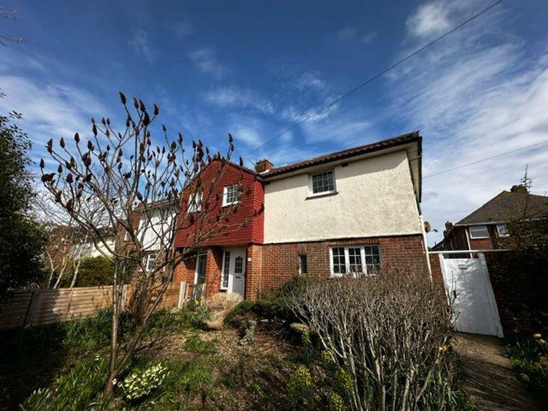 3 bedroom semidetached house for rent in Wych Lane, Gosport, PO13