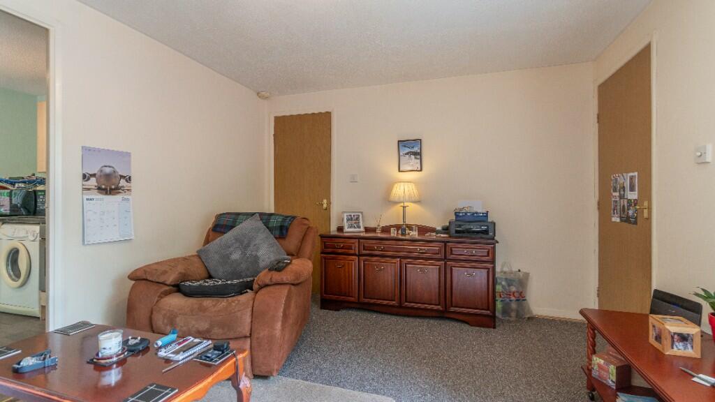 2 bedroom flat for sale in Dennyholm Wynd, Kilbirnie, Ayrshire, KA25