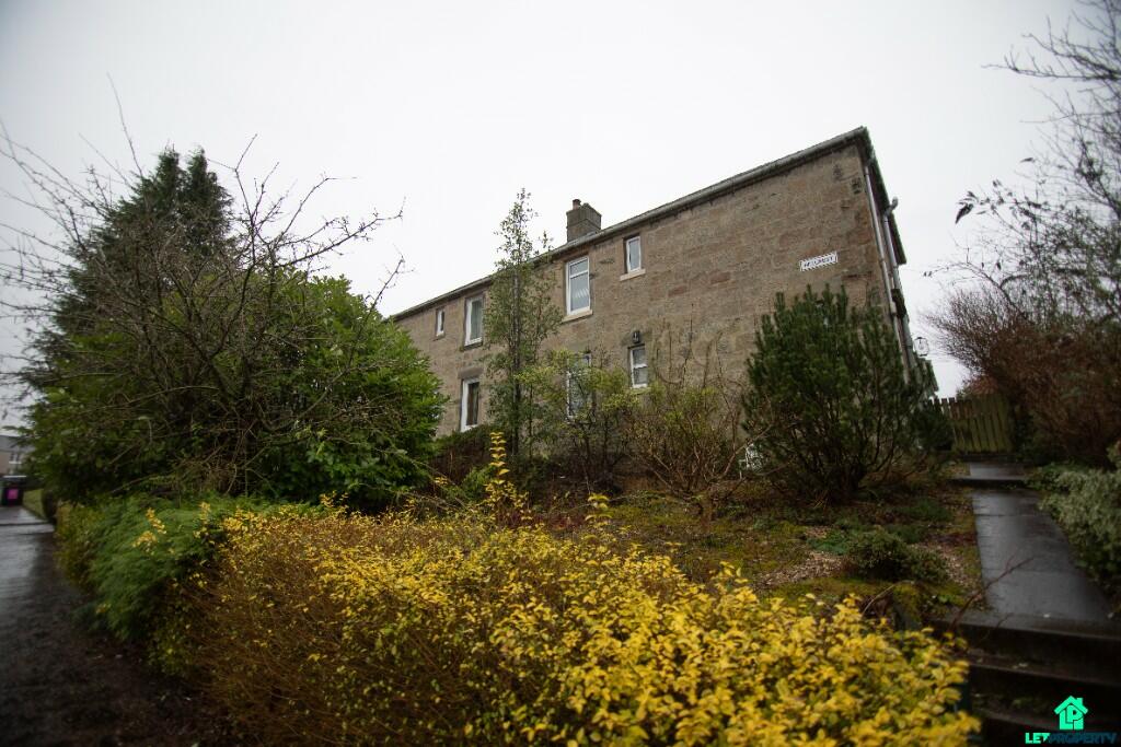 3 bedroom semi-detached house for sale in Hillcrest, Glasgow, G76