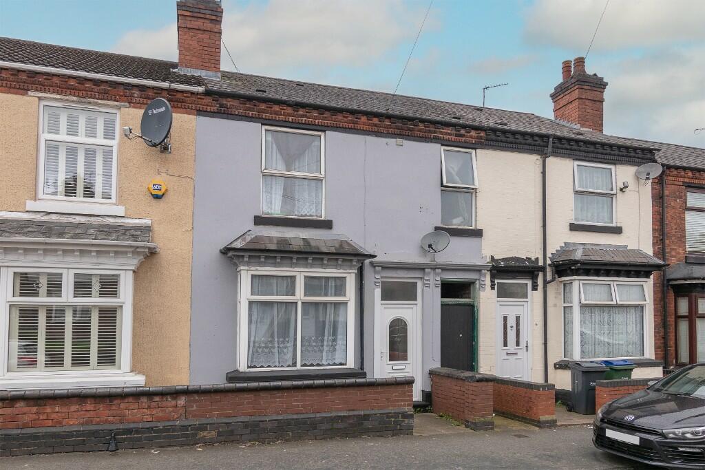 3 bedroom terraced house for sale in Thompson Road, Oldbury, B68