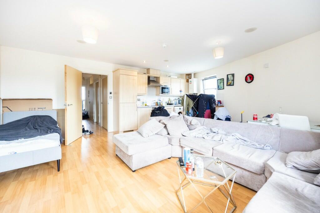 Additional property image - Parrock Street, Gravesend, DA12