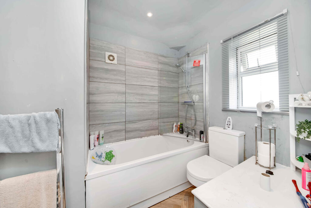 Additional property image - Walden Drive, Bradford, BD9