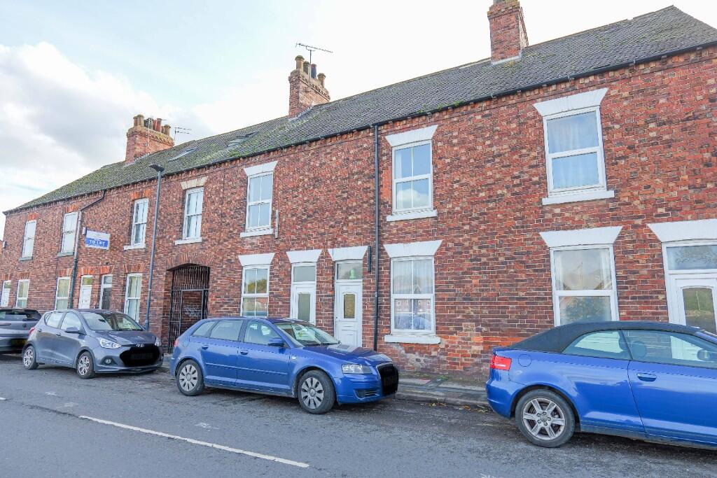 Main image of property: Ousegate, Selby, YO8