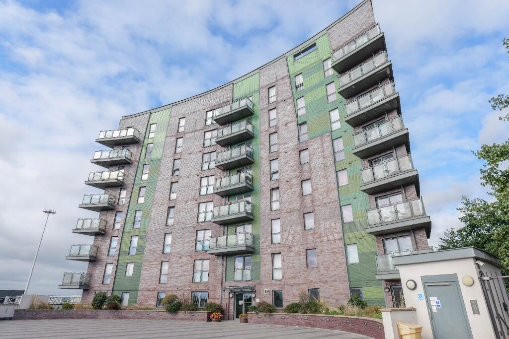 Main image of property: Cross Green Lane, Leeds, LS9