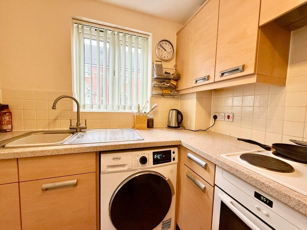 Additional image 12 of Shrewsbury Road, Yeovil, BA21