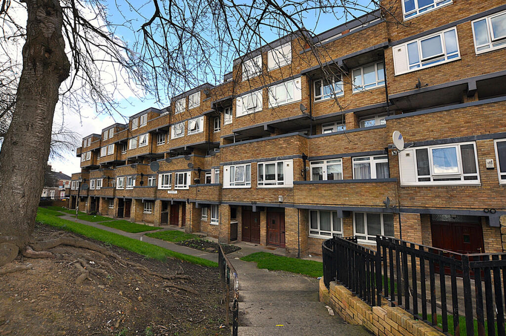 Main image of property: 58 Baxterwood Grove, Newcastle Upon Tyne NE4 5HU