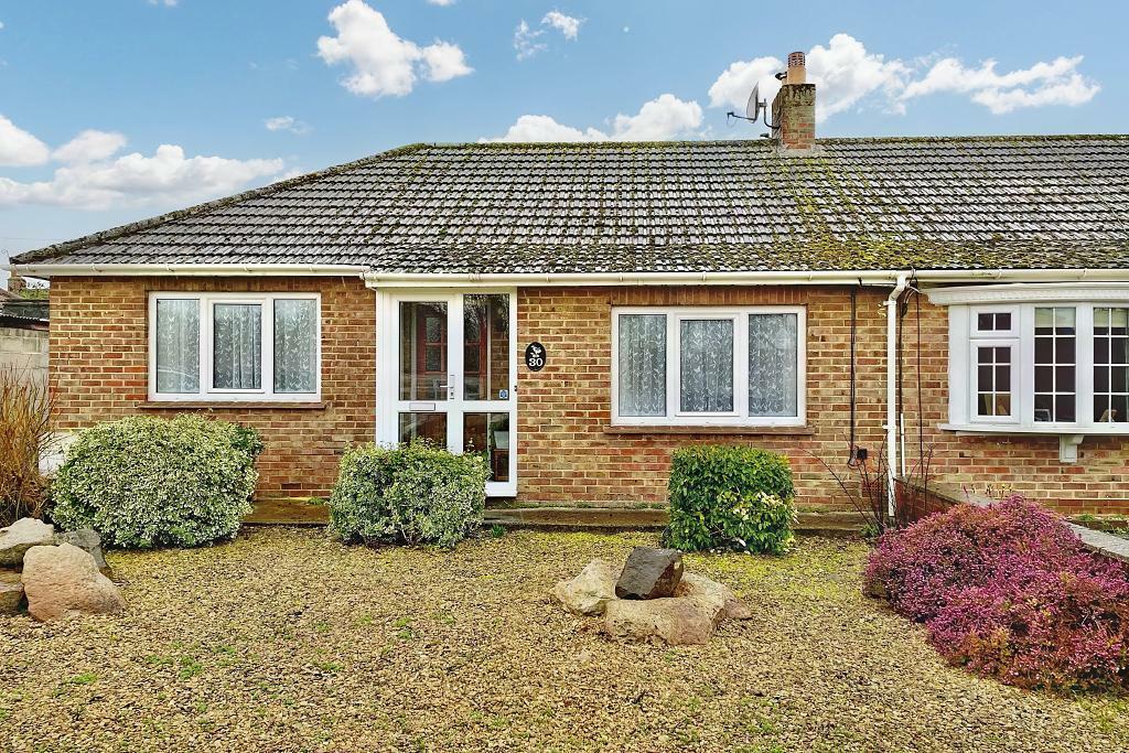 2 bedroom semidetached house for sale in Horsebrook Park, Calne