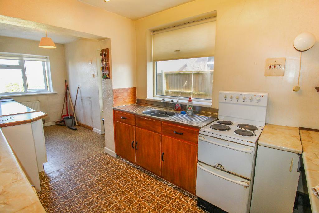 Additional property image - Roundways, Coalpit Heath, Bristol, BS36 2LU