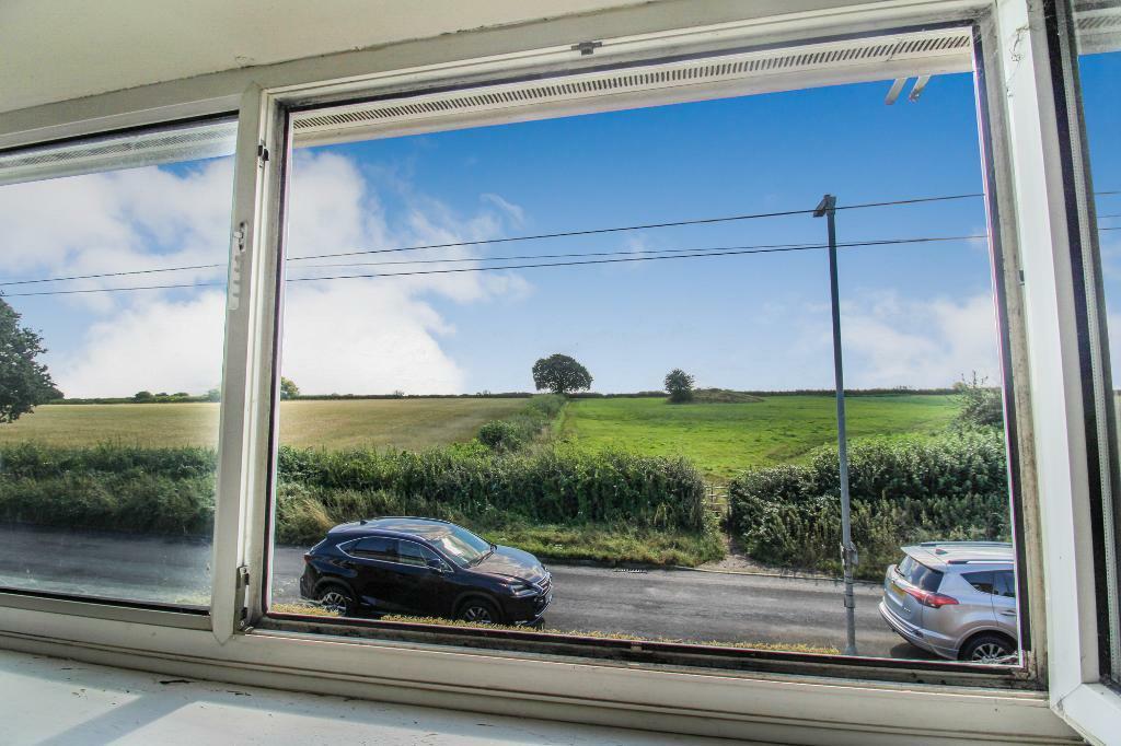 Additional property image - Roundways, Coalpit Heath, Bristol, BS36 2LU