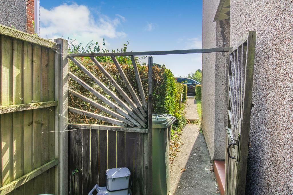 Additional property image - Roundways, Coalpit Heath, Bristol, BS36 2LU