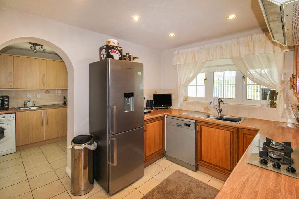 Additional property image - Long Croft, Yate, BS37 7YN