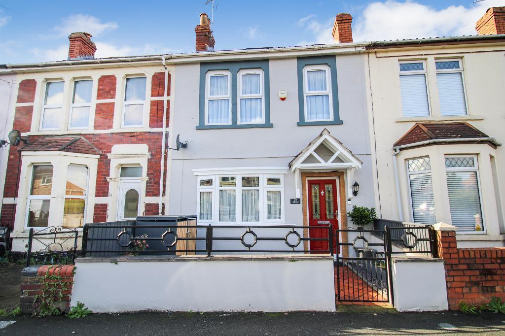 Main image of property: Rodney Road, Kingswood, Bristol, BS15 1EG