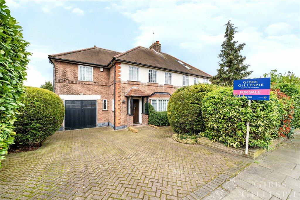 4 bedroom semidetached house for sale in Argyle Road, Ealing, W13