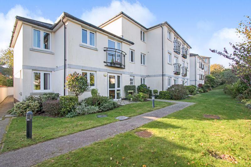 1 bedroom flat for sale in Carn Brea Court, Camborne, TR14 8LY, TR14