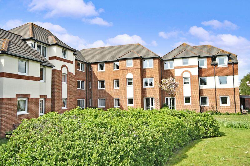 1 bedroom flat for sale in St Marys Court, Bournemouth, BH6 3DF, BH6