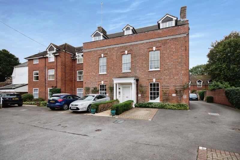1 bedroom flat for sale in Chestnut House, Blandford Forum, DT11 7DU, DT11