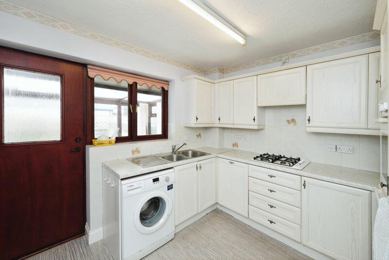 Additional property image - Courville close, Alveston, BS35 3RR