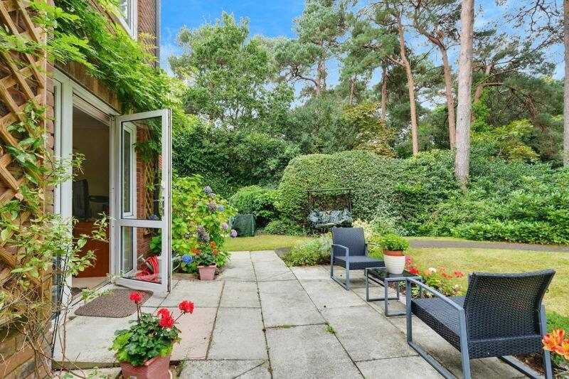 Additional property image - Park View Court, Bournemouth, BH8 9DA