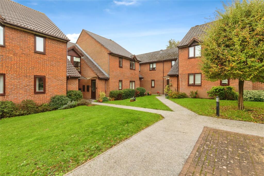 Main image of property: Fallodon Court, Bristol