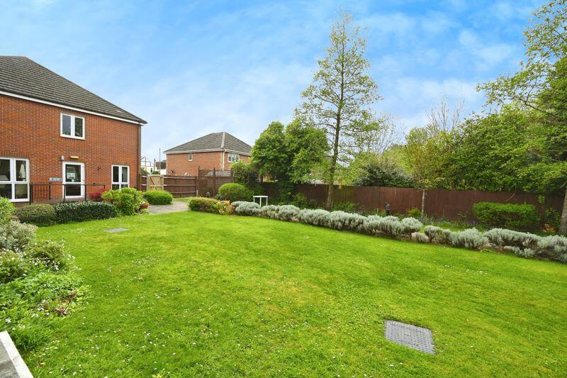 Main image of property: Stevens Court, Wokingham, RG41 5GU