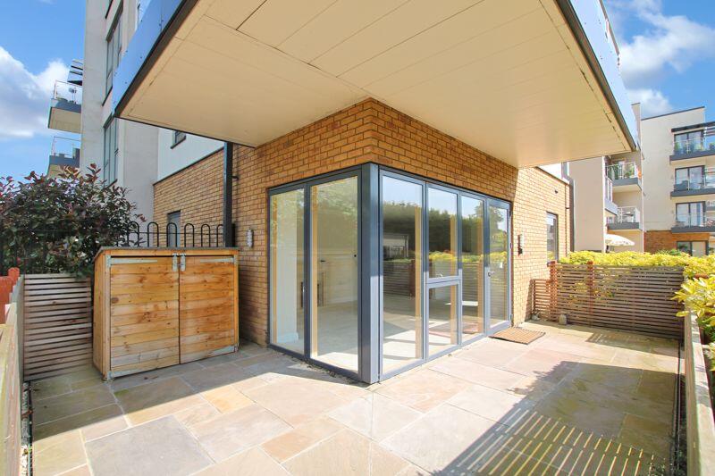 Main image of property: Castle View, Windsor, SL4 5GG