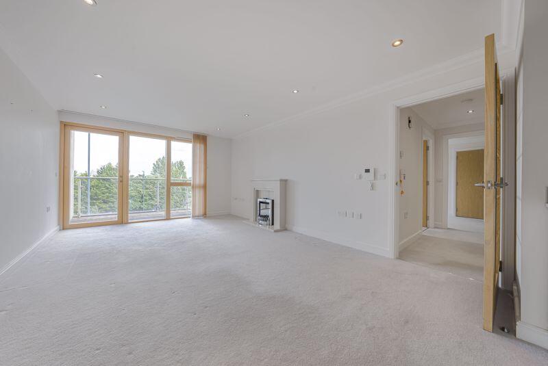 Main image of property: Castle View, Windsor, SL4 5GG