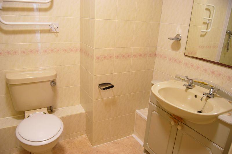 2 bedroom retirement property for sale in Greenways Court, Bromborough